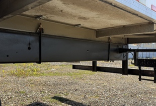 HINO 700 (18т) 4×2 РЕФРИЖЕРАТОР ХОУ THERMO KING T-1080